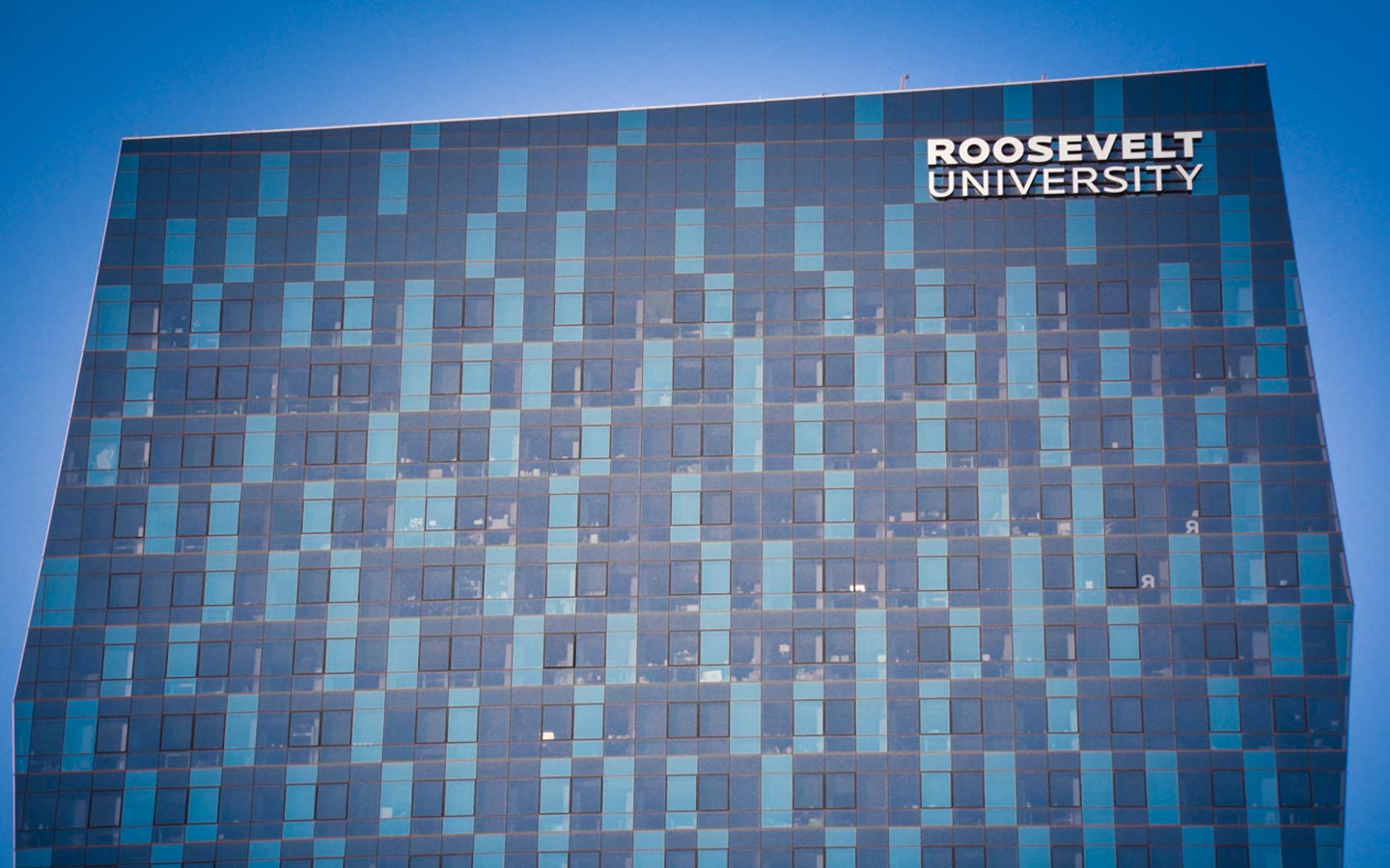Close up of photo of the top of the Roosevelt wabash building
